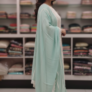 biutiful hand work suit